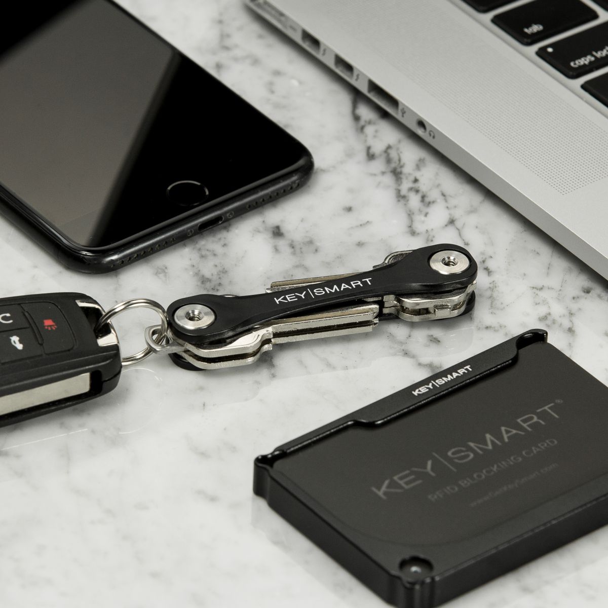 KeySmart Flex, Plastic Keyholder (upto 8 keys Black)