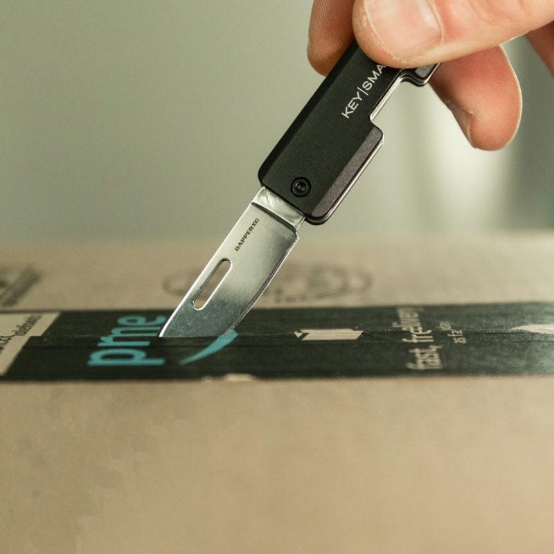 KeySmart Dapper 100 Slim Keychain Gentleman’s Knife