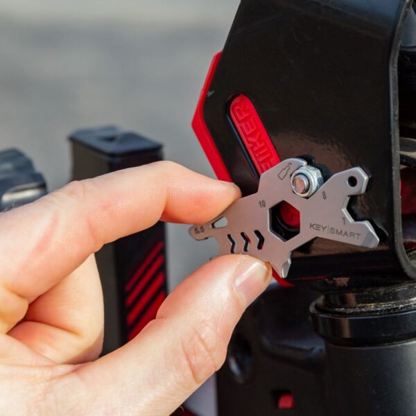 KeySmart Alltul Multitool Animal Series | Stainless Steel | Shark - Image 10