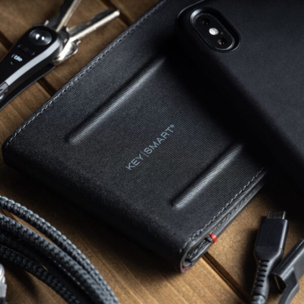 KeySmart Urban Passport Wallet (Black EXT / Red INT) - Image 12