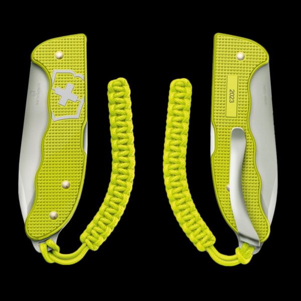 Victorinox Hunter Pro Alox Limited Edition 2023 - Electric Yellow - Image 3