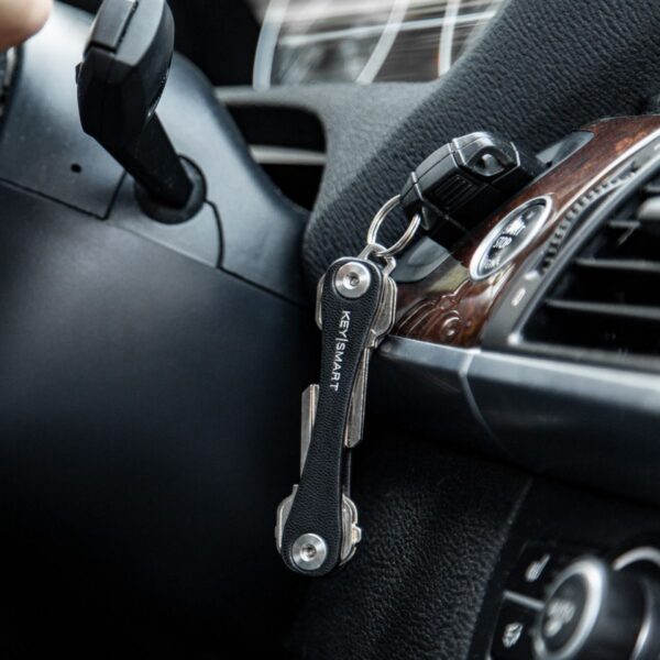 KeySmart Compact Key Holder - Image 5