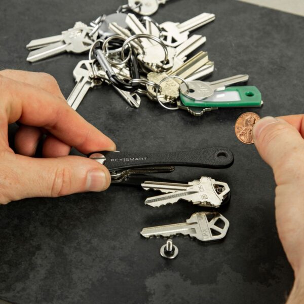 KeySmart Compact Key Holder - Image 8