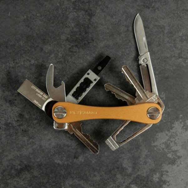 KeySmart Compact Key Holder - Image 7