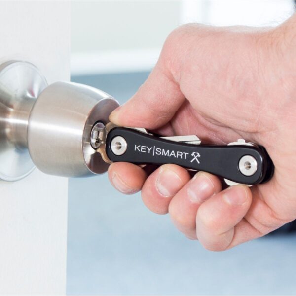 KeySmart Rugged Aluminum Compact Key Organiser - Image 6