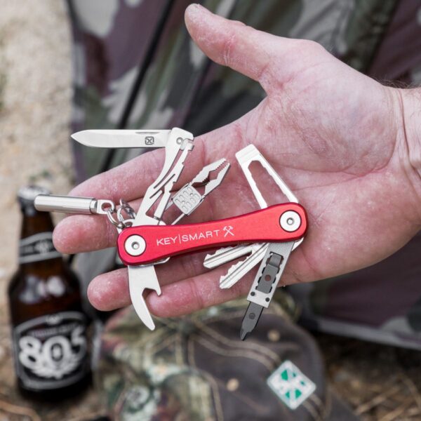 KeySmart Rugged Aluminum Compact Key Organiser - Image 12