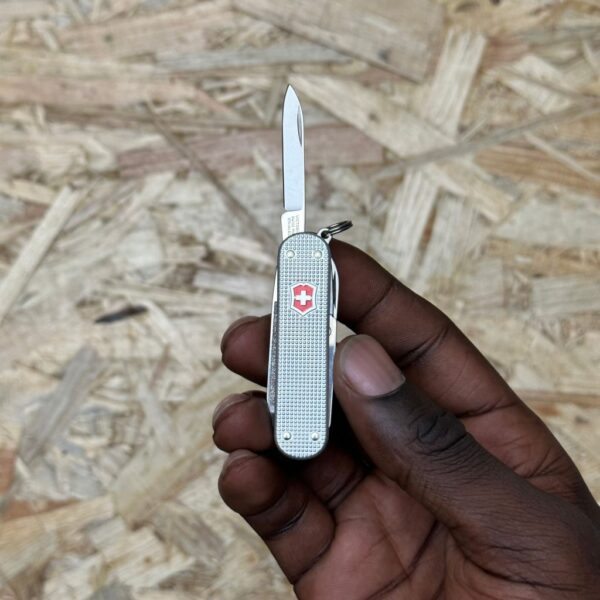 Victorinox Classic Alox - Image 2