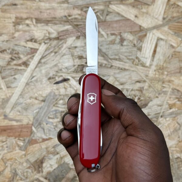 Victorinox Camper - Image 2