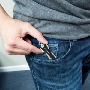 KeySmart | Compact Key Holder - Image 8