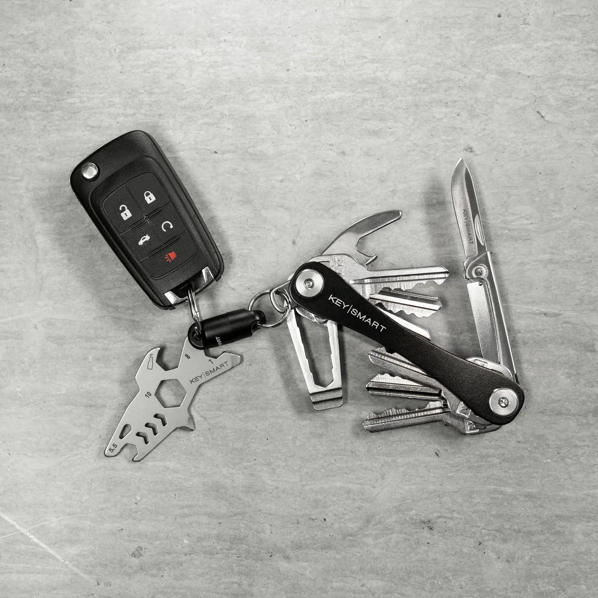 KeySmart | Compact Key Holder - Image 10