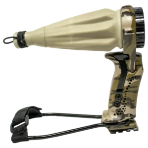 The Pocket Shot Pro Arrow Kit( Mossy Oak Hammer, Black Whisker, 4 Nock Caps, Arrow Pouch, 3 Arrow Pouches, Arrow Release) - Image 2