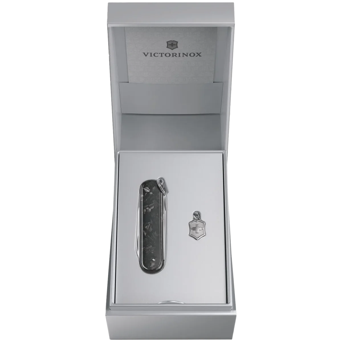 Victorinox Classic SD Brilliant Carbon - Image 4