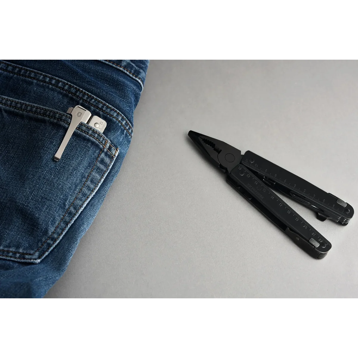 Victorinox Clip Swiss Tool, black - Image 2
